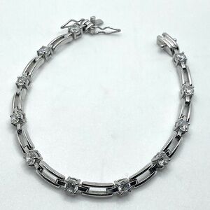 Vtg Sterling Silver & Round White CZ Stone Tennis Bracelet 7”